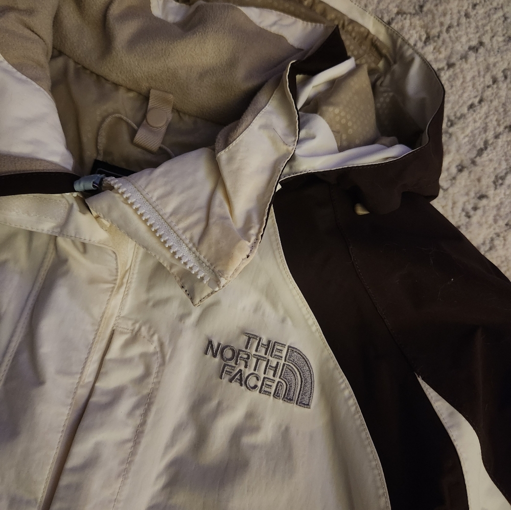 North Face Jacket - Picture 2 of 7